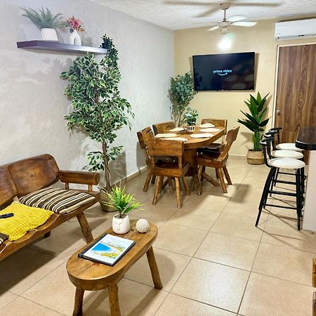 Appartamento Casa Con Alberca A 8 Min De Playa Ixtapa  Esterno foto