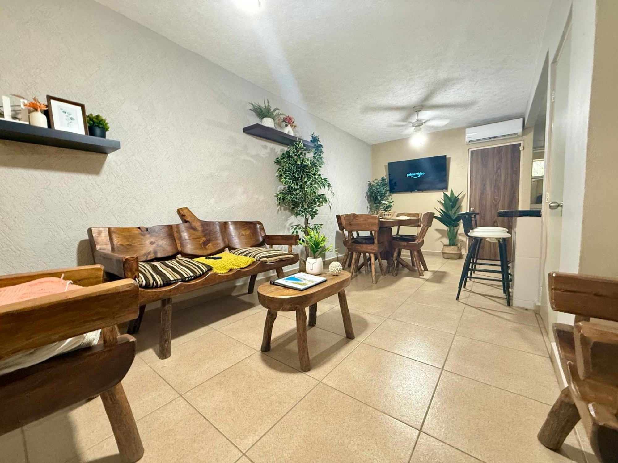 Appartamento Casa Con Alberca A 8 Min De Playa Ixtapa  Esterno foto