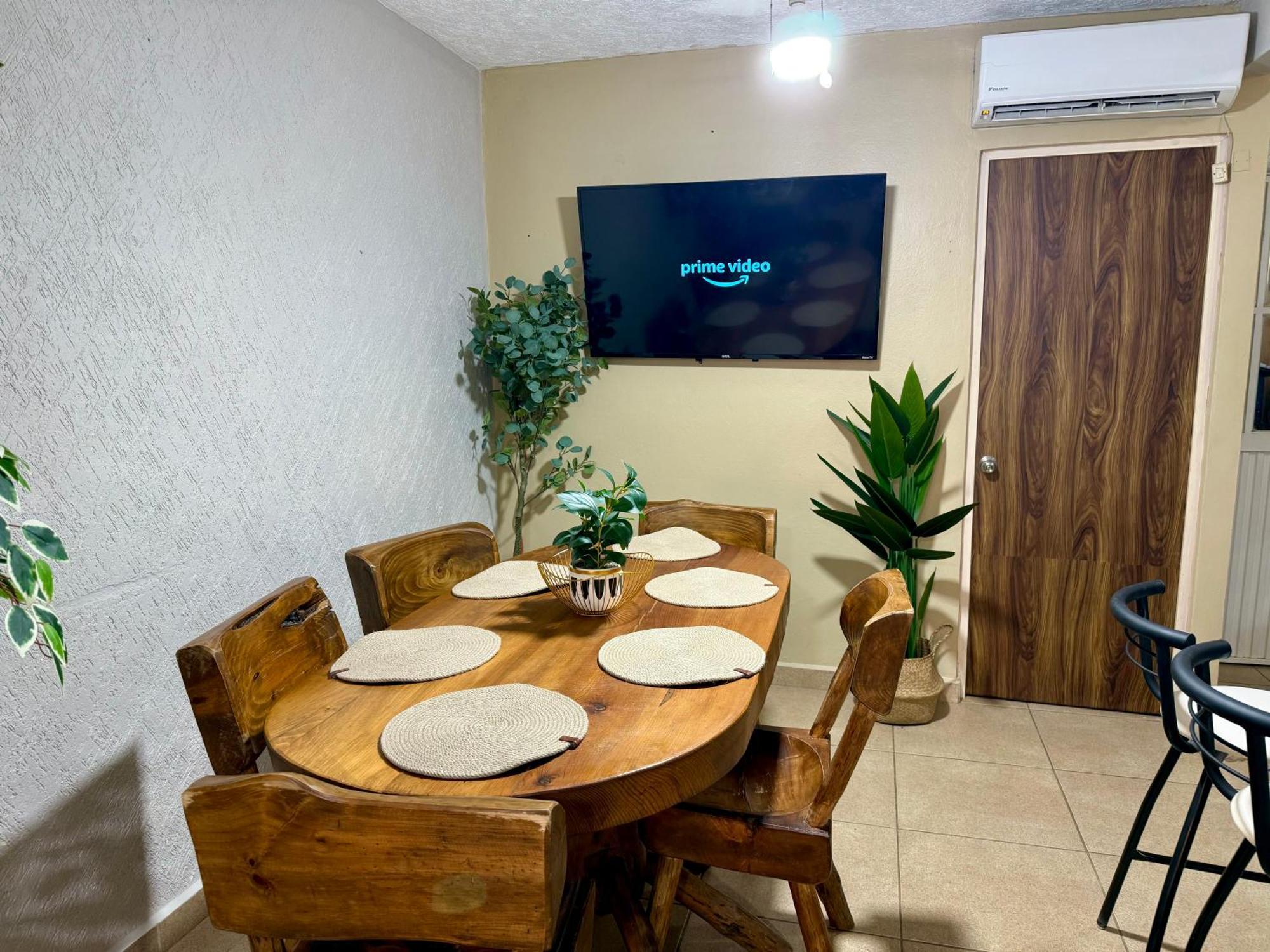 Appartamento Casa Con Alberca A 8 Min De Playa Ixtapa  Esterno foto